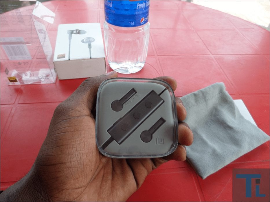 Xiaomi Noise Cancelling Earphones 06