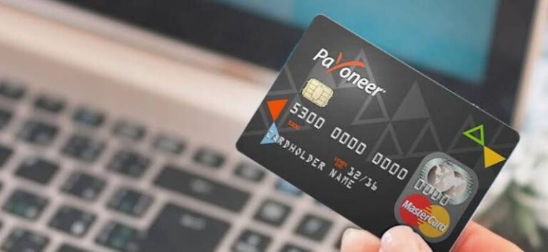 Payoneer Card