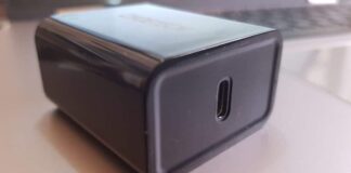 choetech panda 18w usb c wall charger 010