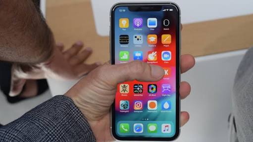 iPhone Xr 1