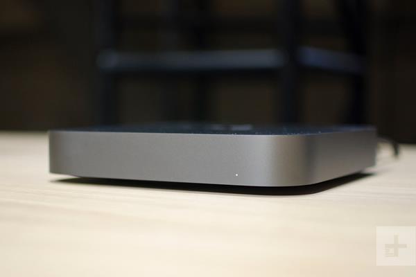 apple mac mini 2018 hands on 5 Copy