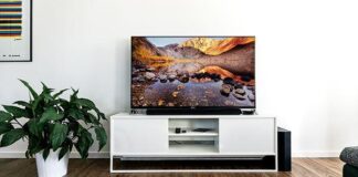 definition and resolution of a screen