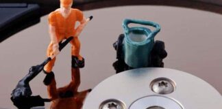 How to delete Windows old