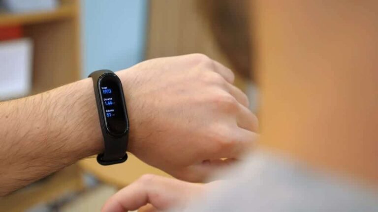 Xiaomi Mi Band 4 4njbghj