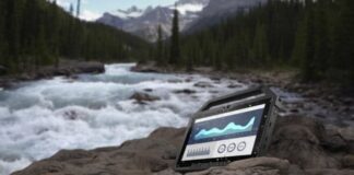 Dell Latitude 7220 rugged tablet gettyimages 89507756 without back rock water