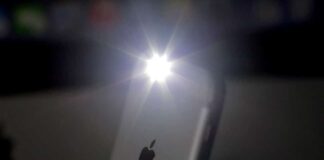 IPHONEFLASHLIGHTNEW
