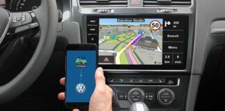 connect the phone to the car stereo iPhone and Android