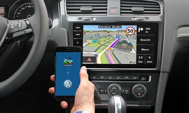 connect the phone to the car stereo iPhone and Android