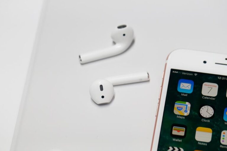 iPhone airpod2