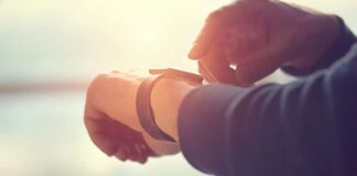 features of sports watches