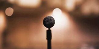 Microphone