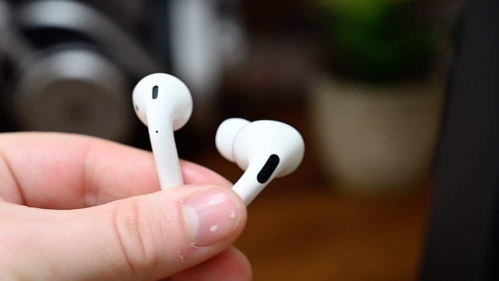 Disable Voice Control On AirPods