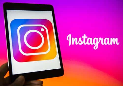Add Quiz To Instagram Story