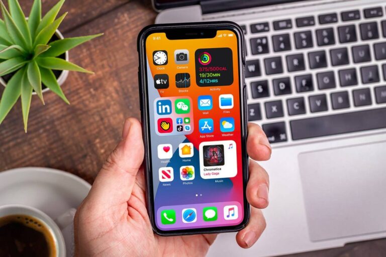 Change Default Email App iPhone