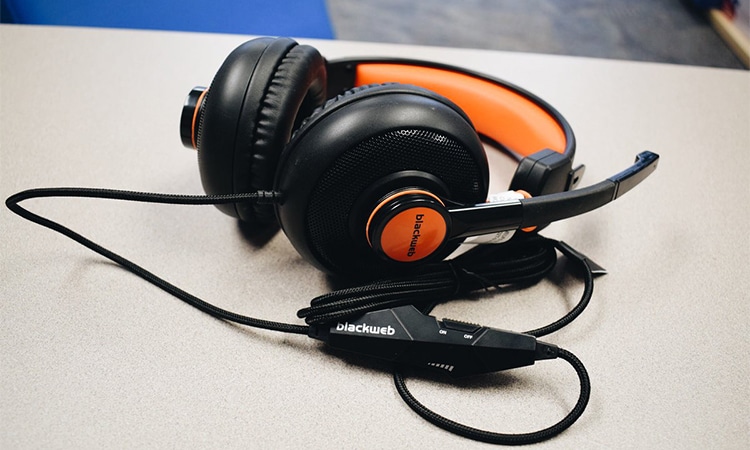 Connect Blackweb Headphone Bluetooth