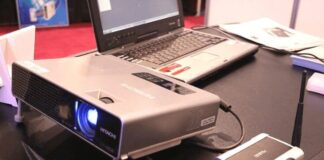 Connect To Projector