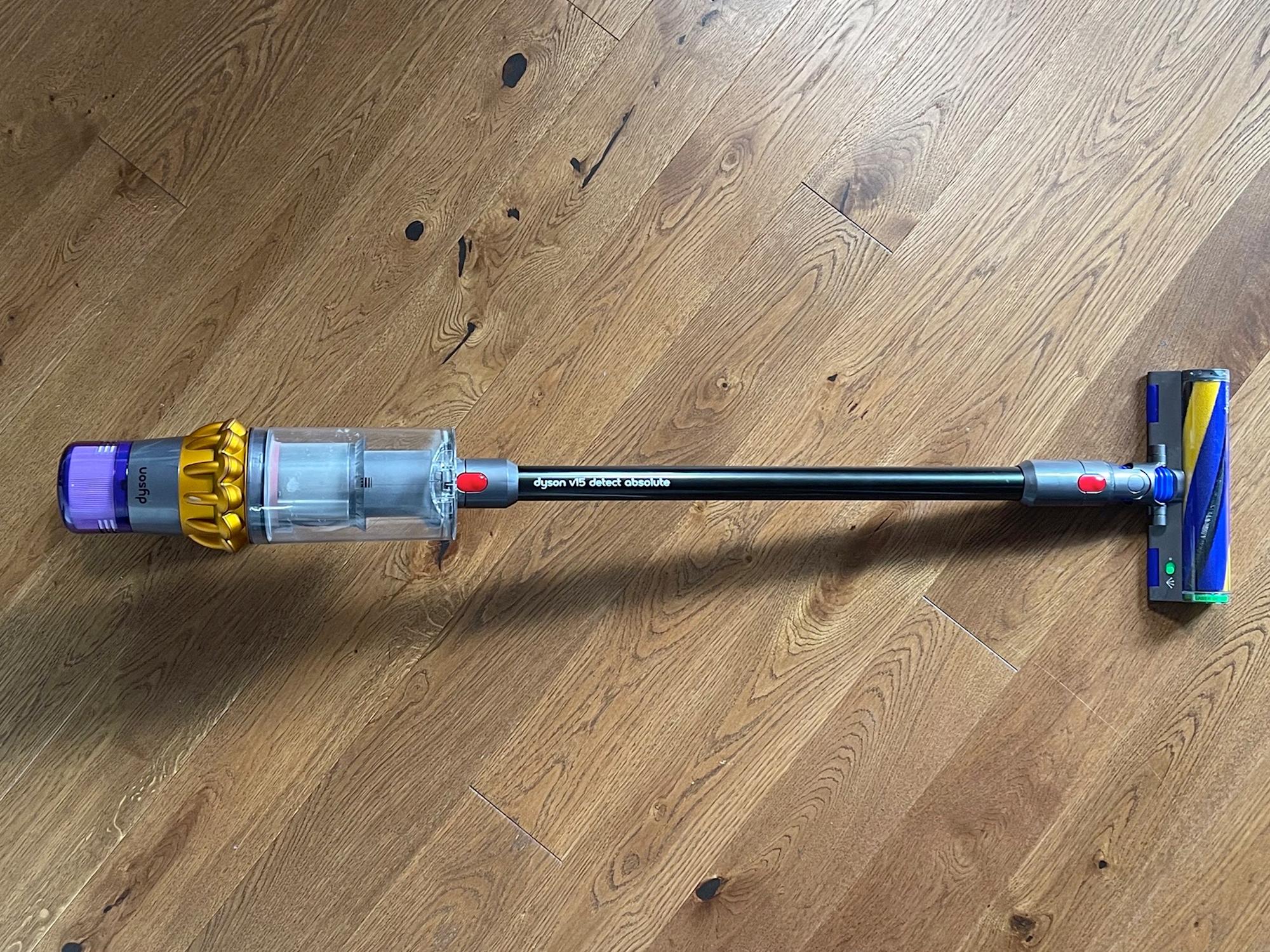 Dyson V15 Detect Cordless Vacuum Cleaner 1