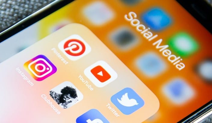 Social Media Influencer