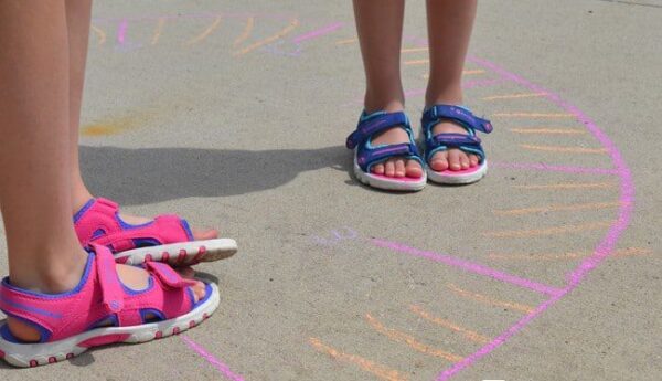 Sidewalk Chalk Clock