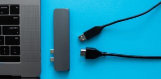 Laptop Docking Station