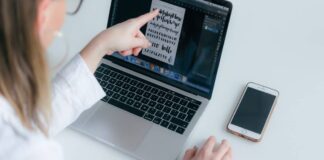 Touchscreen Laptop Under $500